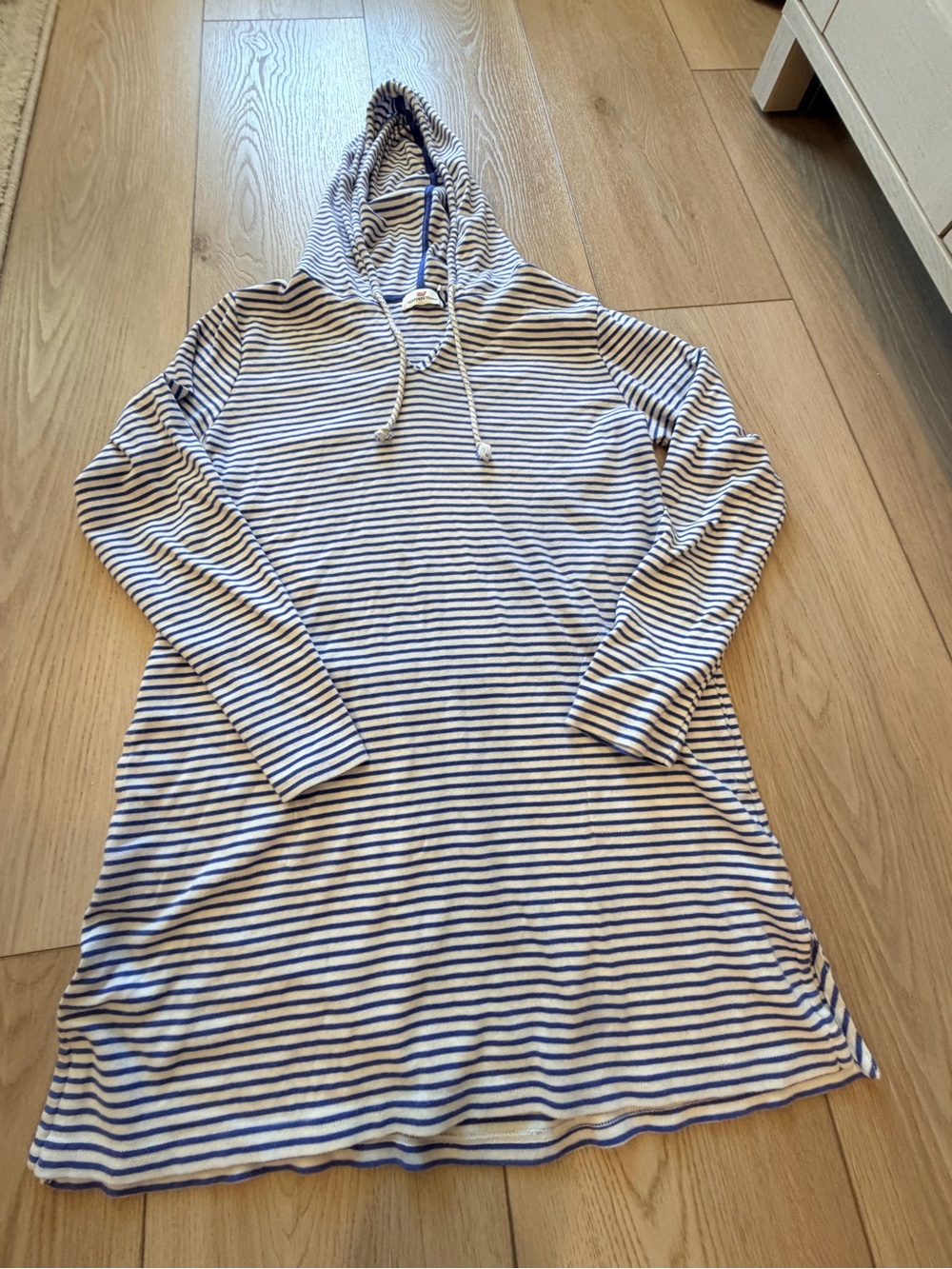 Vineyard Vines blue & White Striped Hooded Tunic/coverup